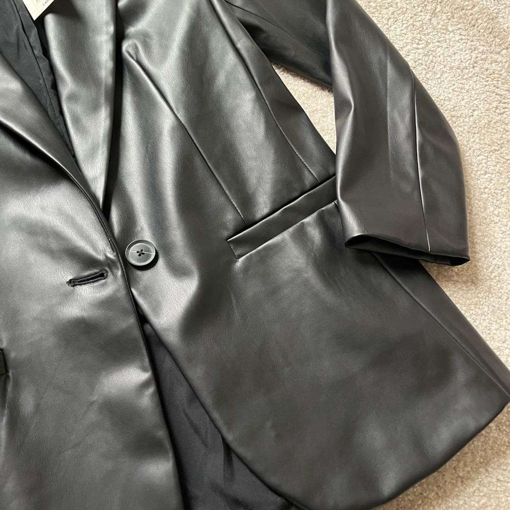 A New Day Women's Black Faux Leather Blazer NWT Size XS - Picture 5 of 5